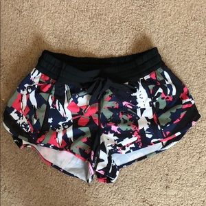 Lululemon Hotty Hot Short